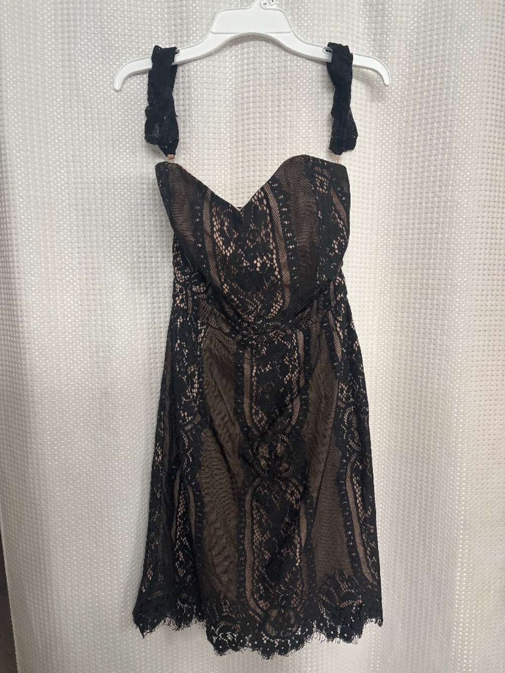 Black lace cocktail dress